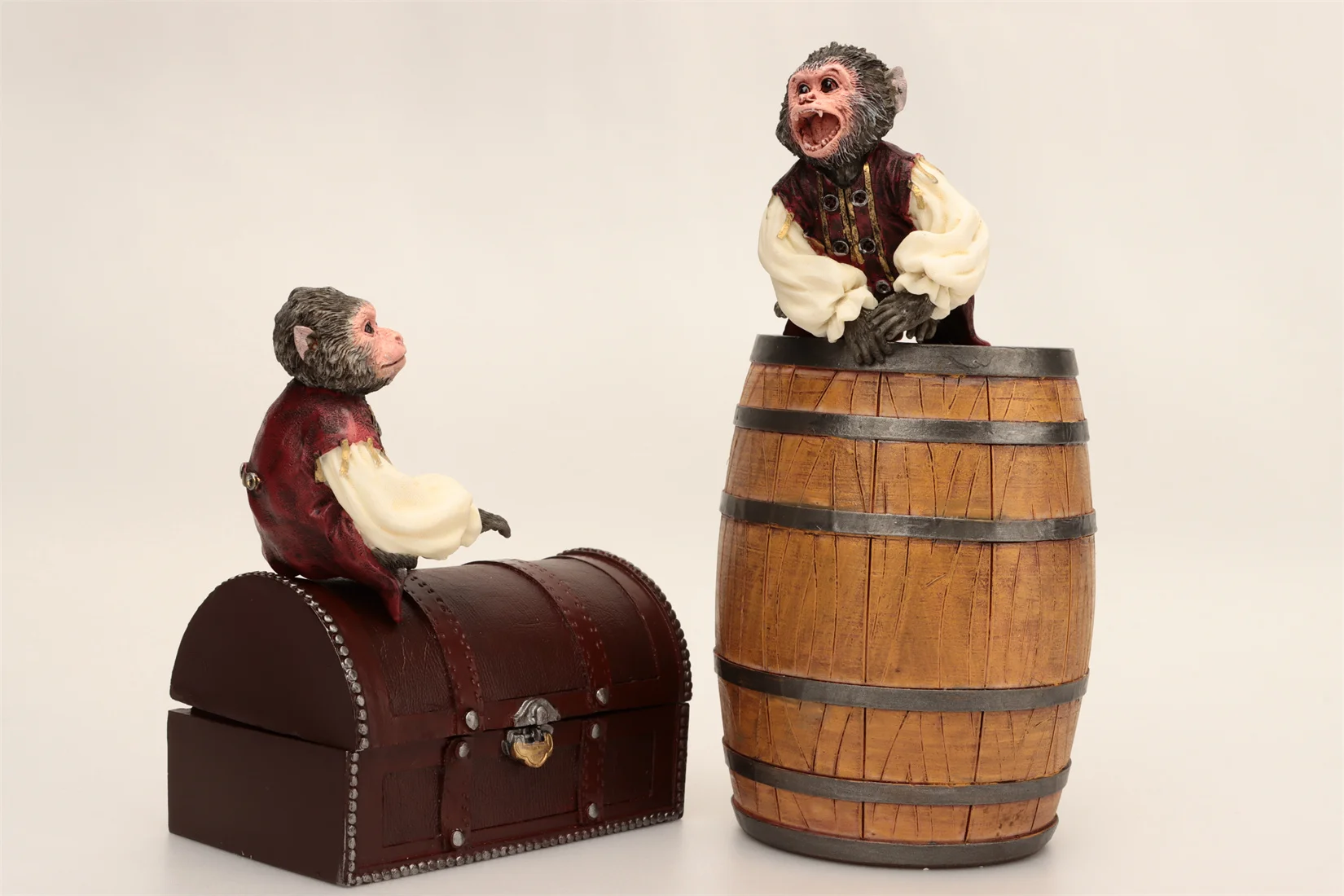 JXK Studio 1:6 Scale Pirate Monkey Bucket Box Set Healing Figure