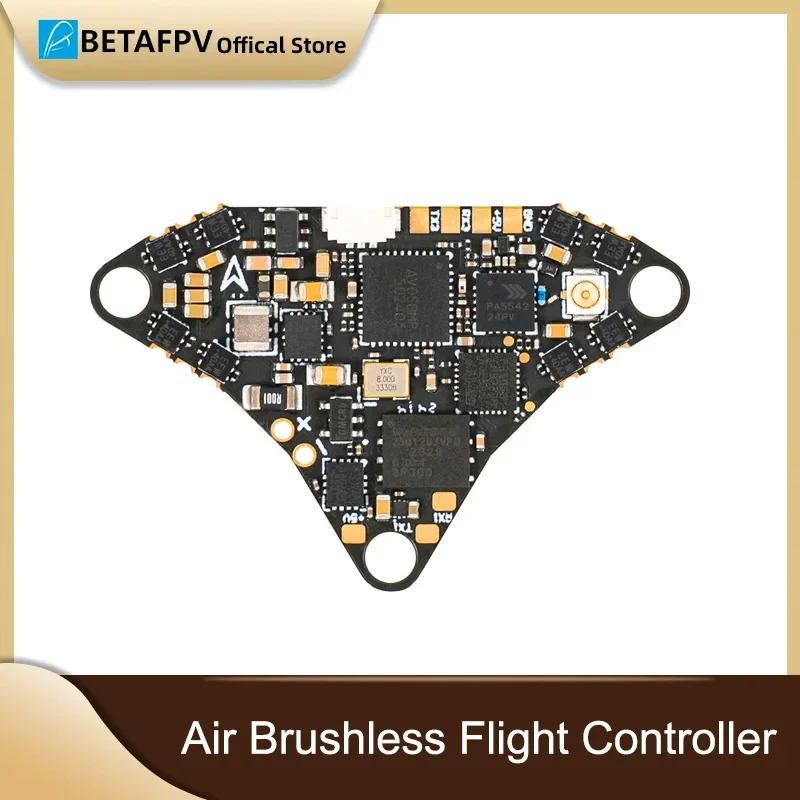Détail des composants du contrôleur de vol STM32G473 et ICM42688, avec dissipateur thermique.