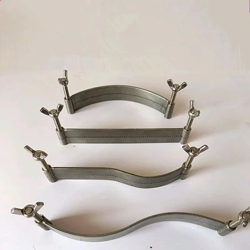 Description Picture 5 of itemEar Cropping Guide Clamp with Teeth Pitbull Dog Ear Cropping Tools Veterinary Instruments