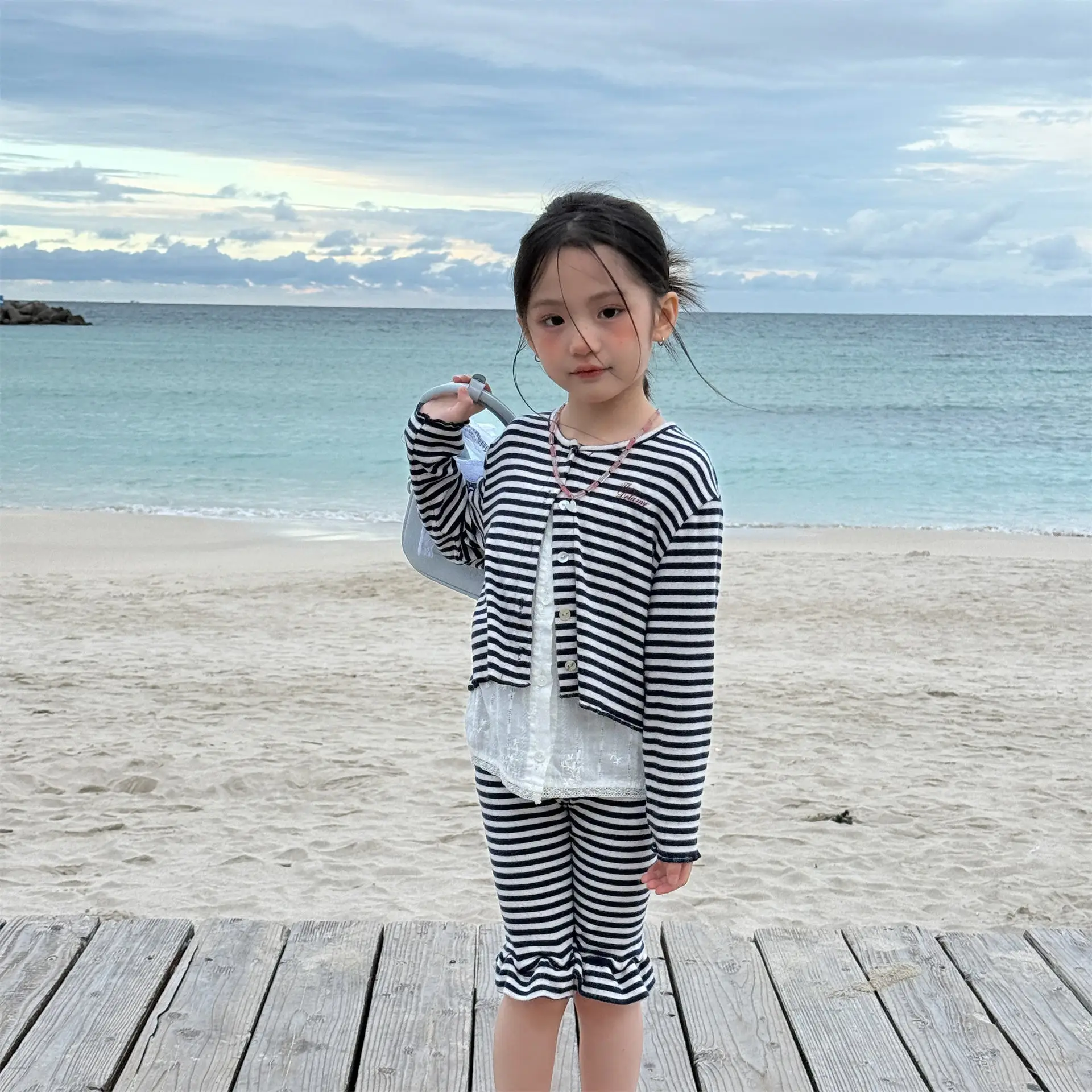 2026 봄 신상 아동용 긴팔 면 니트 가디건 남아 여아 스트라이프 재킷  레터 프린트 코트 패션 키즈 의류