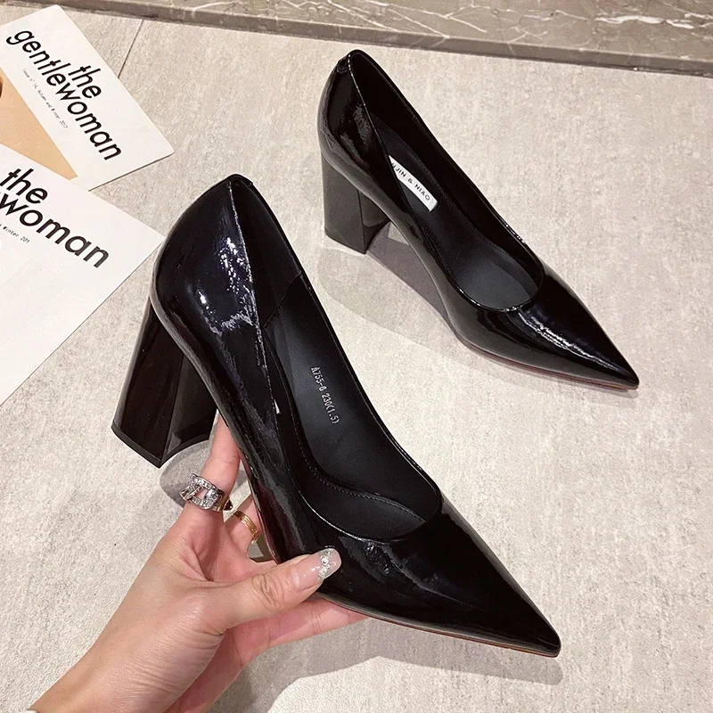 Women Shoes Patent Leather Slip-On Chunky Heels High Heels Women Temperament Pointed Toe Shallow Sexy Wedding Shoes Pumps 2