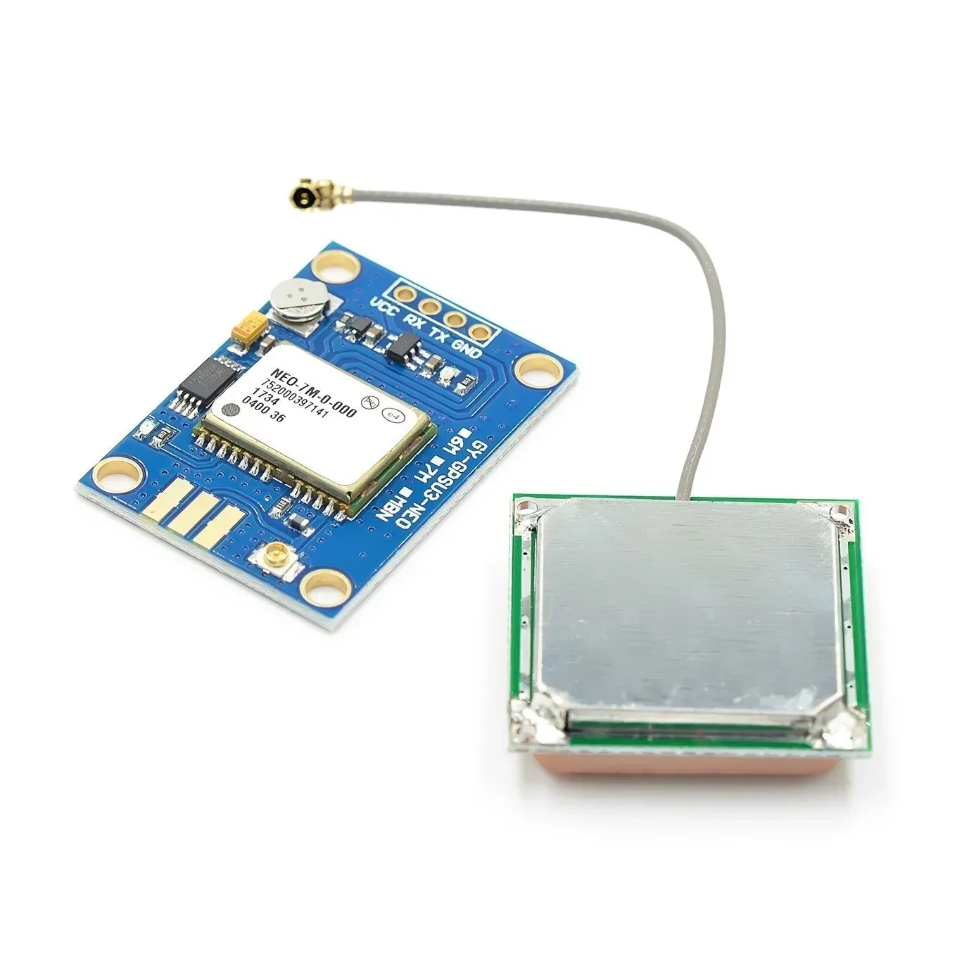 Vue détaillée du NEO-8M avec antenne passive et interface UART pour Arduino