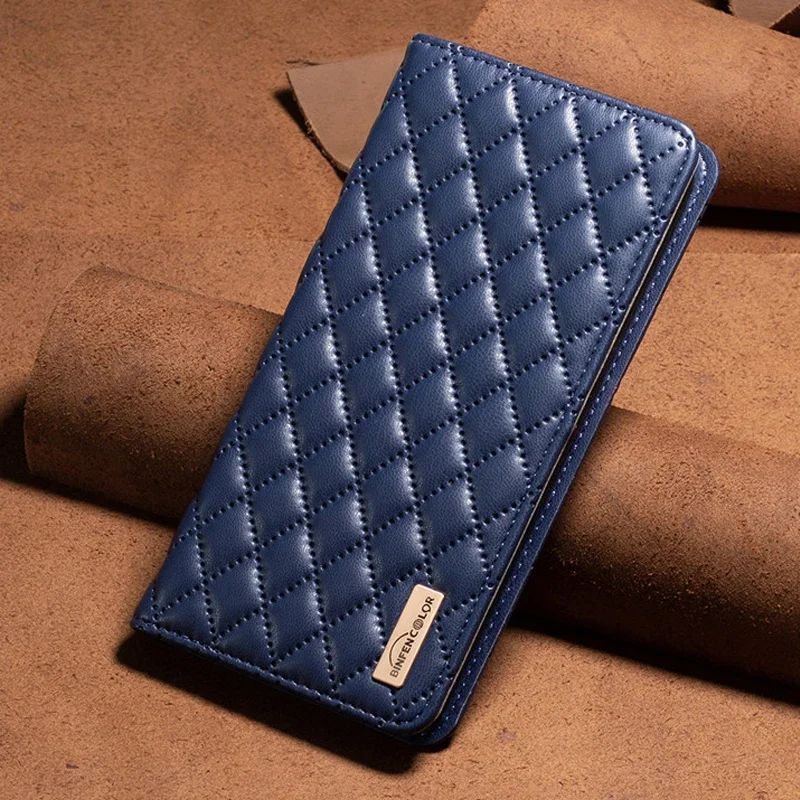 Luxurious Leather Flip Wallet: Magnetic Phone Case & Skin-Friendly Cover