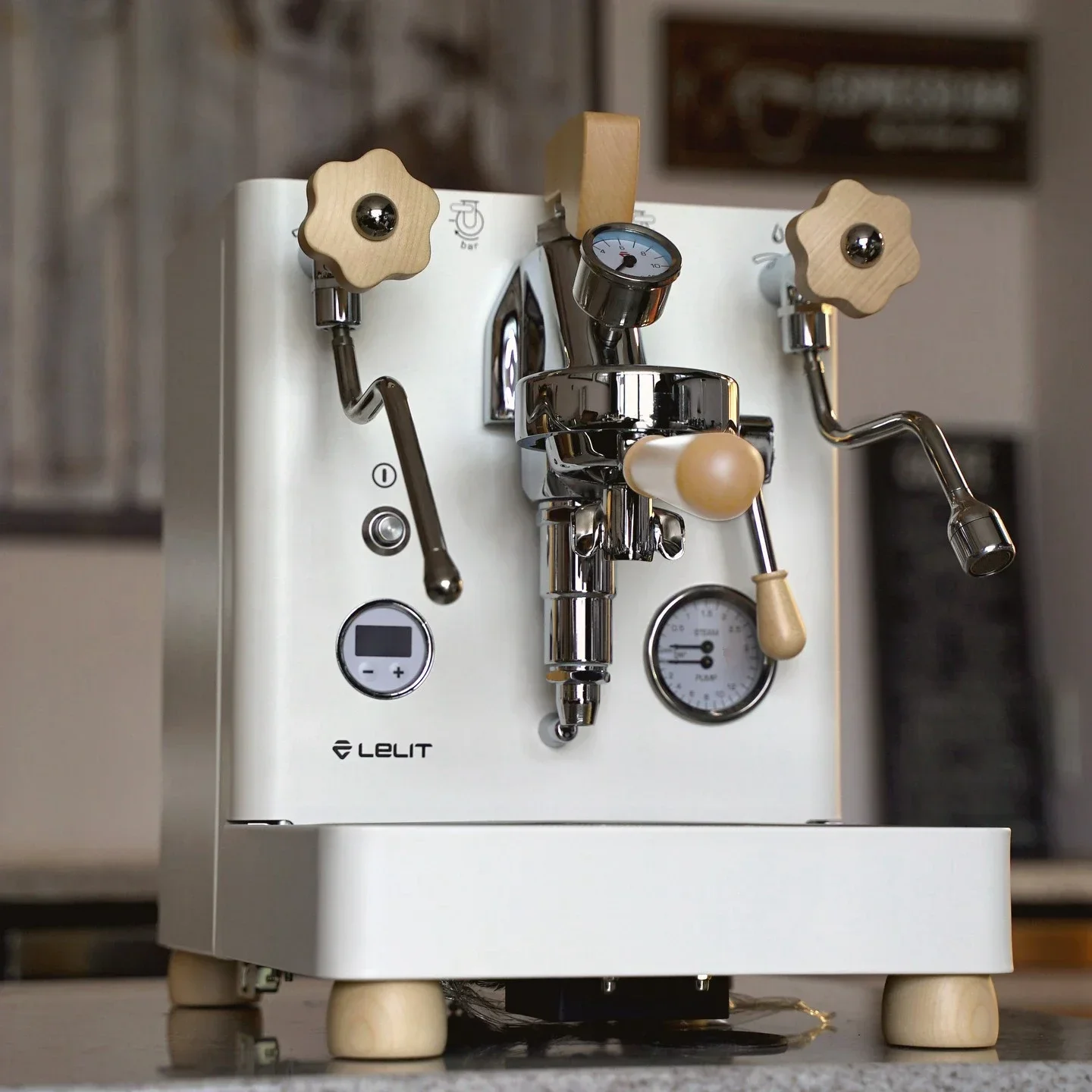 Lelit Bianca V3 Same Style Appearance Commercial Espresso Coffee Machine Cappuccino Coffee Maker E61 220v Accept Customization