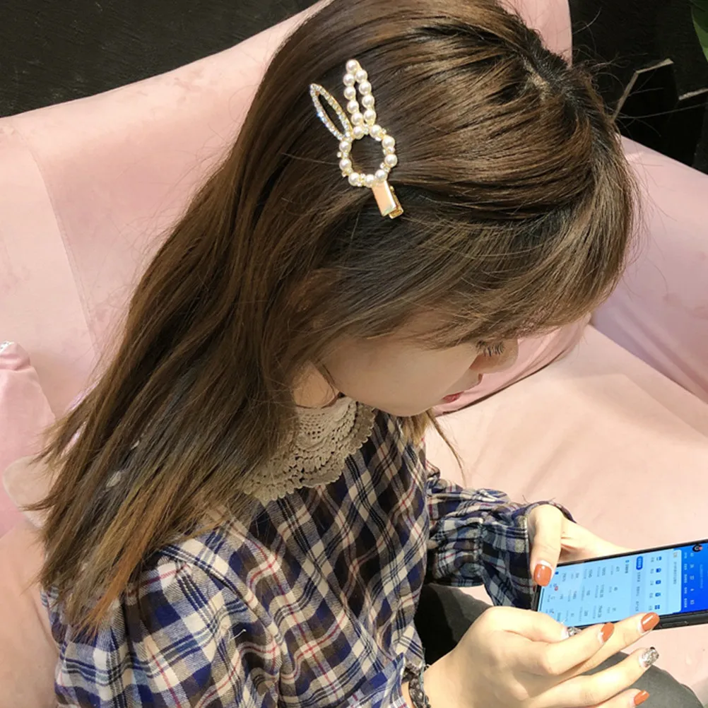 2Pcs 토끼 모양의 진주 헤어 클립 일상 파티를위한 간단한 우아한 머리핀 웨딩 걸스 액세서리 바레트 7x2.5cm