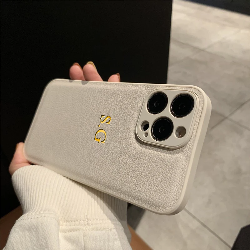 Personalisierte Handyhülle für iPhone 17, 16, 15, 14, 13, 12, 11 Pro Max Plus, 17 Air – Luxuriöses PU-Leder – Individuell gestaltete Initialen und Name_voghion.com