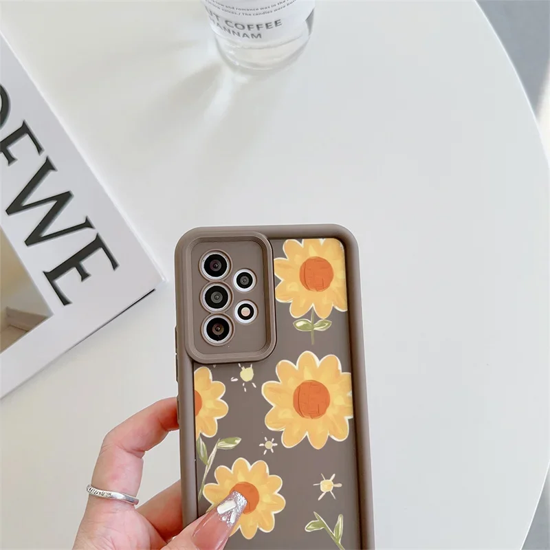 Floral Silicone Phone Case - Elegant Flower Design