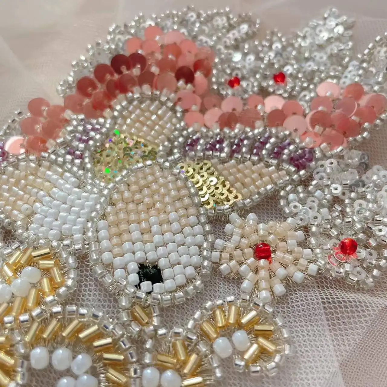 Champagnerfarbenes Netz, Perlenstickerei, Spitze, Vogel bis Blume, Bühnenkostüme, Accessoires RS24642 – Detail 3