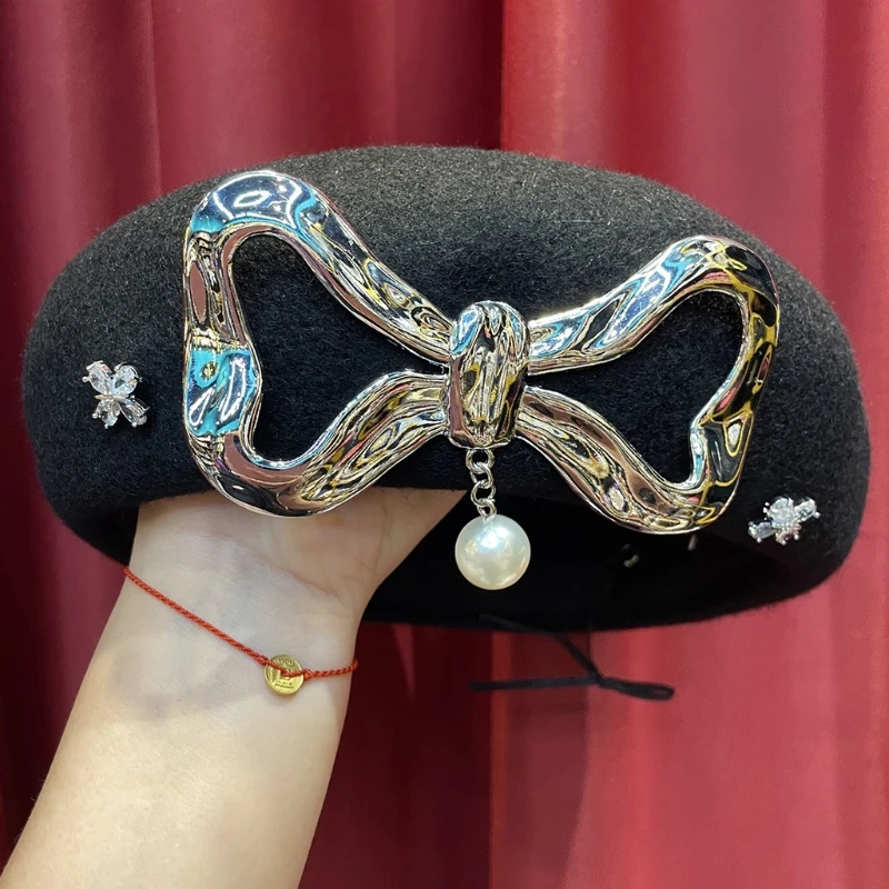 

Retro Big Bow Octagonal Hat Warm Painter Hat Black Winter Show Face Small Dropship