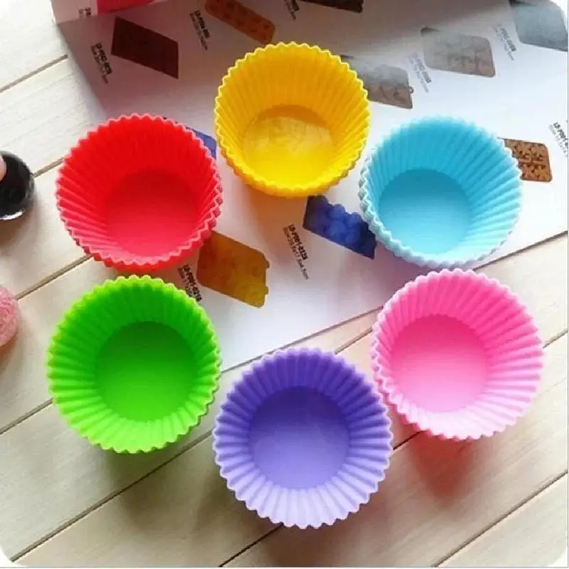 6Pcs/Set Silicone Cupcake Mold Cupcake Liner Reusable Muffin Baking Nonstick Moulds Kitchen Baking Accessories Random Color