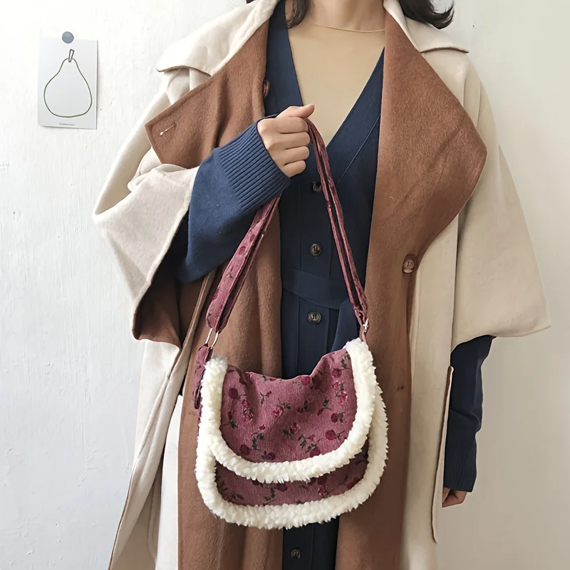 

New autumn and winter corduroy lamb wool spliced ​​small cross-body bag lazy style and versatile shoulder bag