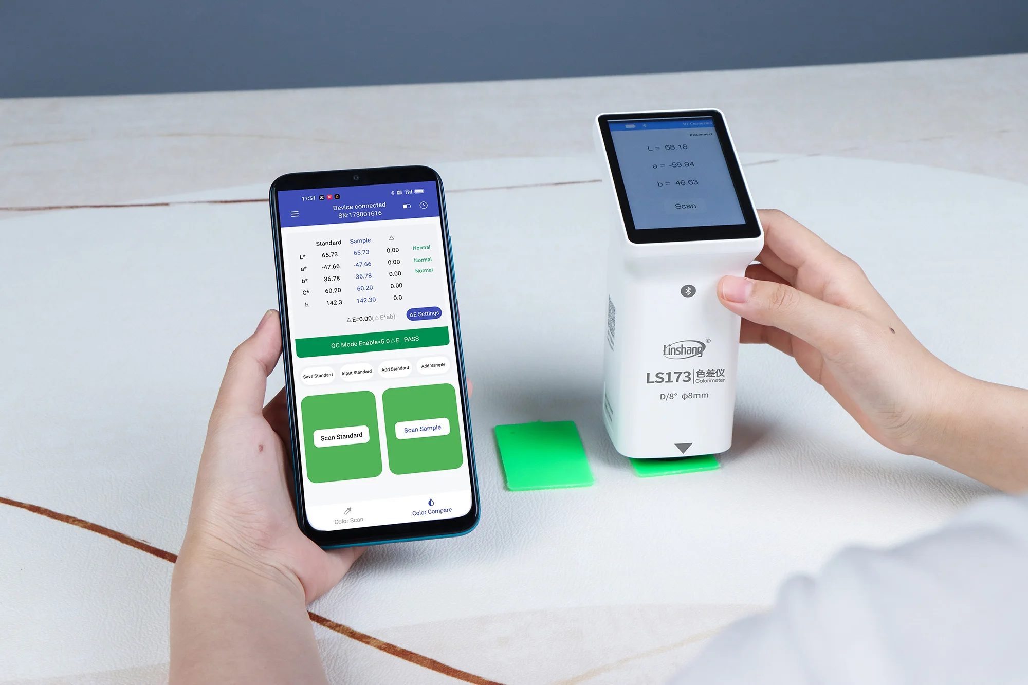 Linshang LS173 Portable Multifunctional Colorimeter With Touch Screens Color Analyzer Lab Values Indication