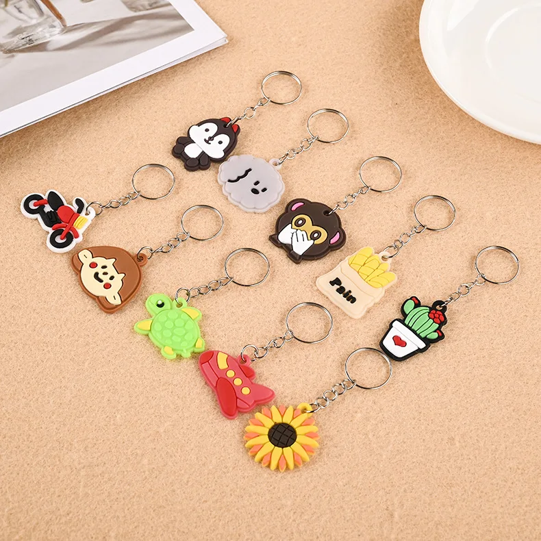 100pcs Cute Keychain for Kids Teacher Party Favor Cute Anime Little Keyrings Wholesale Cheap Festival Pendants Gift Charms Sets 4