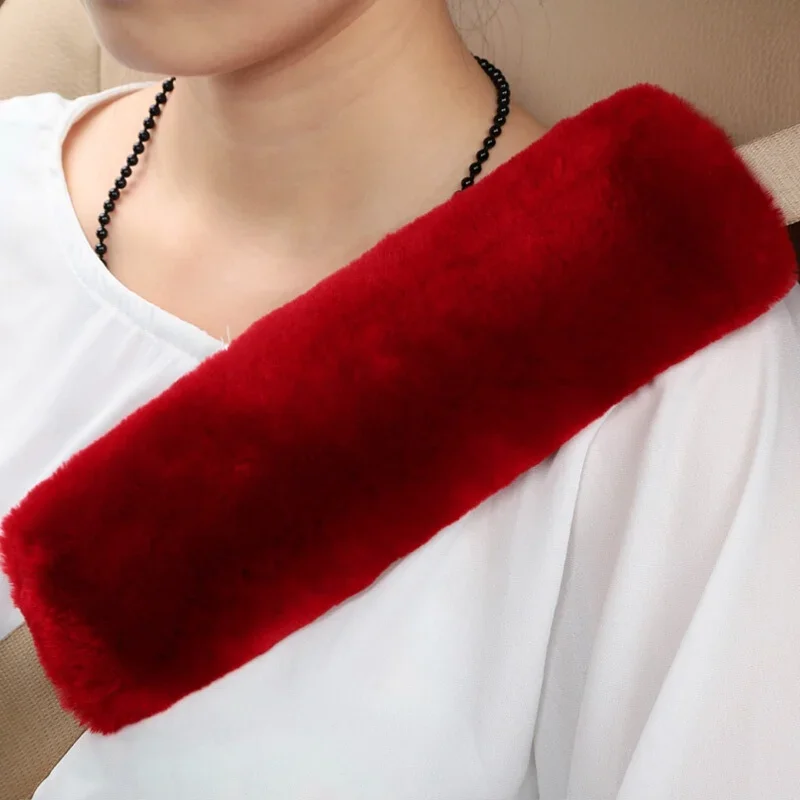 Luxurious Soft Car Seat Belt Cushion – Comfortable & Breathable Shoulder Pad for Daily Driving Safety