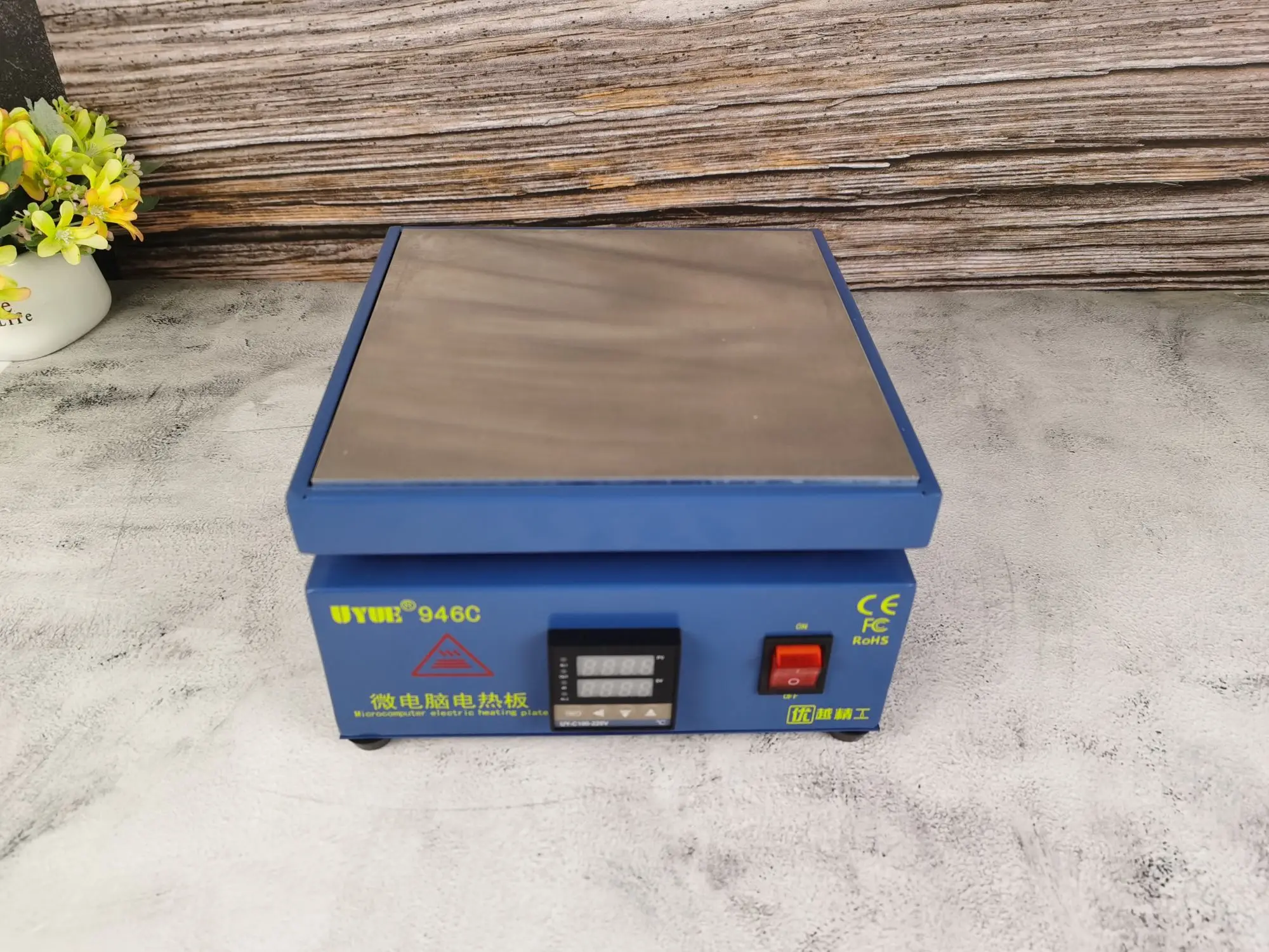 Рисунок 5 - 110/220 В 850 Вт UYUE 946C электронная