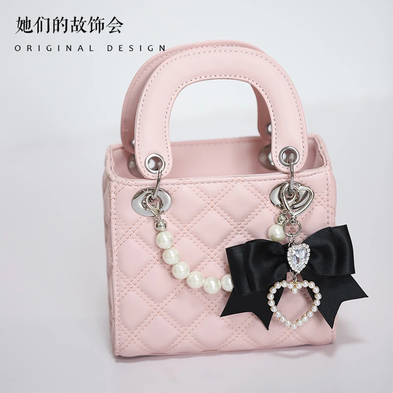 Mine Mass-Produced Japanese Girl Hand Made Bag Bowknot Sweet Cool Diana Bag with Bag Pendant Ladies Small Leather Bags 2