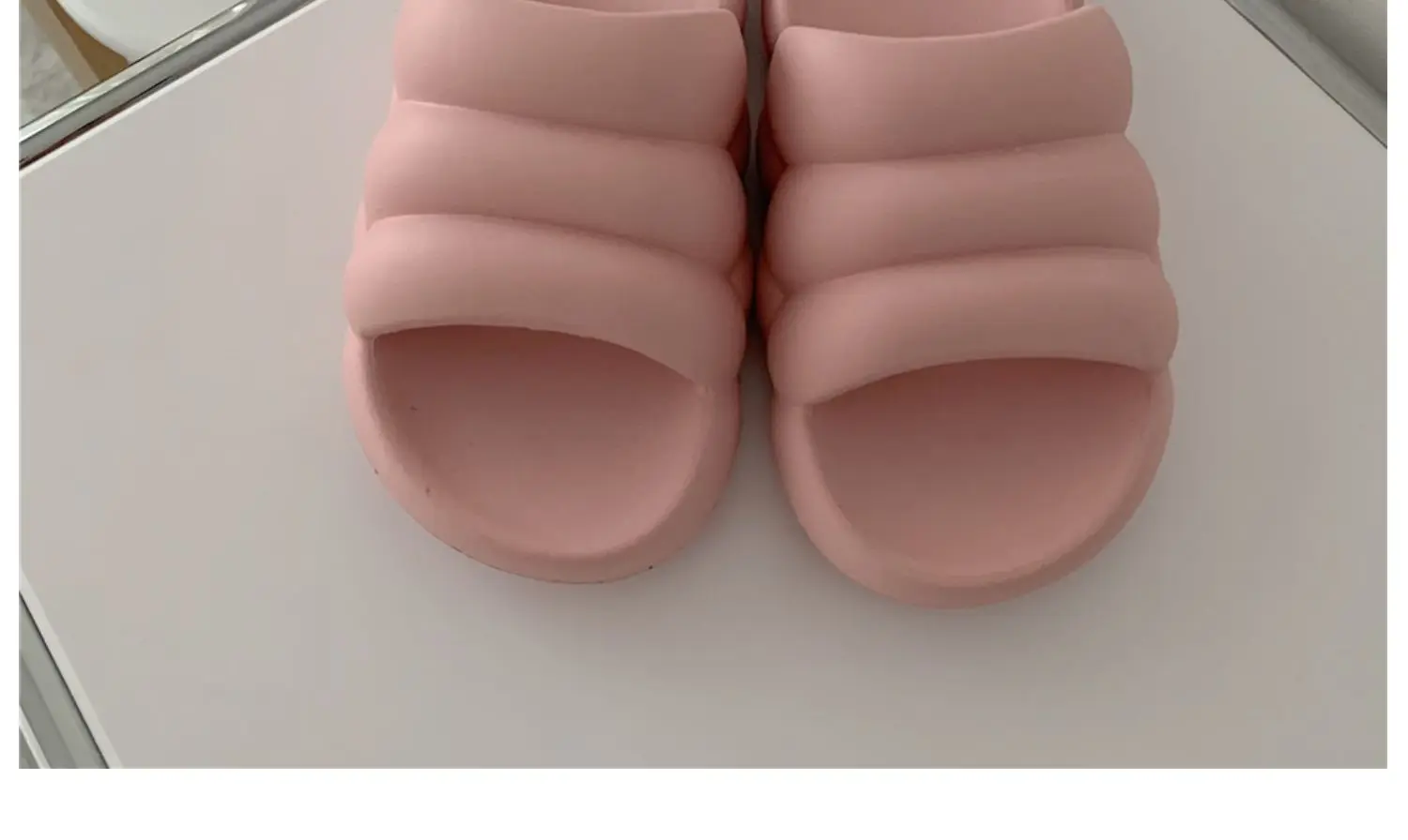 Comwarm Soft Cloud Hausschuhe Frauen Sommer Outdoor Paar trend ige Hausschuhe Home Badezimmer rutsch feste Schuhe Freizeit solide Flip-Flops – Detail 10