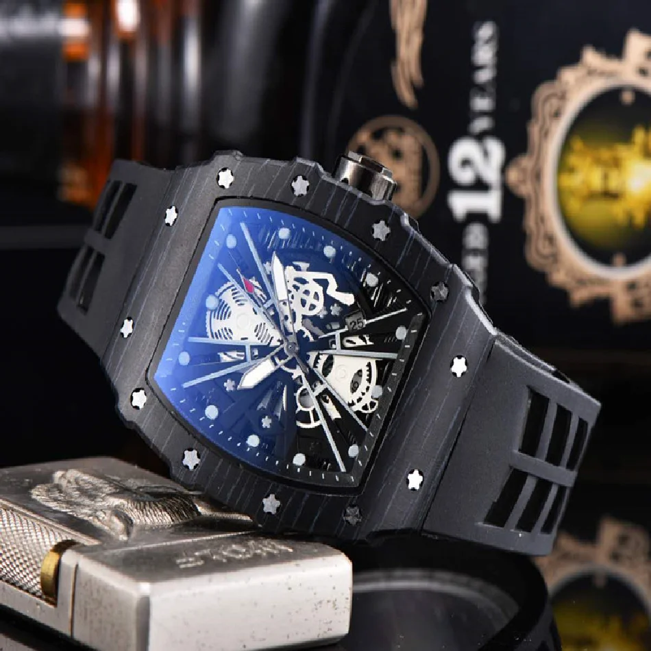

2023 New Watch Wine Barrel Hollow-out Fashion Business Quartz Watch Unisexual Wristwatch
