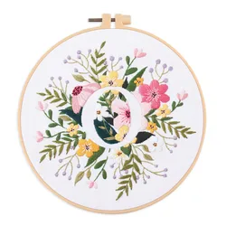 Christmas Wreath Embroidery Kit: Floral Cross Stitch & Needlework Craft Set - With 20cm Hoop (O)