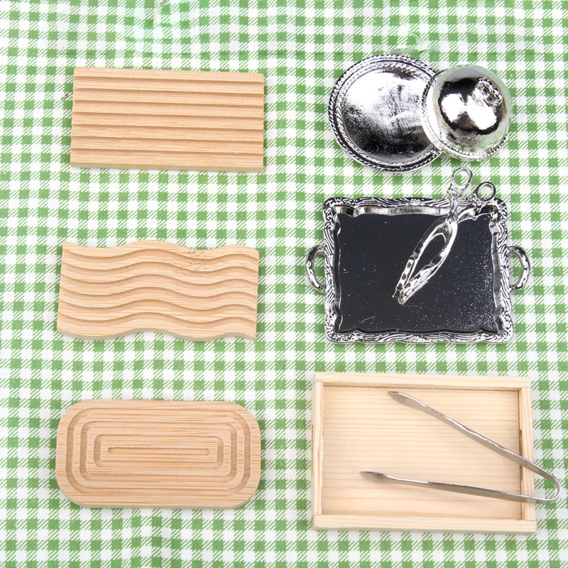 Dollhouse Miniature Wooden/Metal Tray Bread Tray Model Mini Baking Pan For Doll House Kitchen Decoration Accessories mini ceramics 1 12 dollhouse flowerpot simulation furniture flower pot for doll house decoration miniature accessories