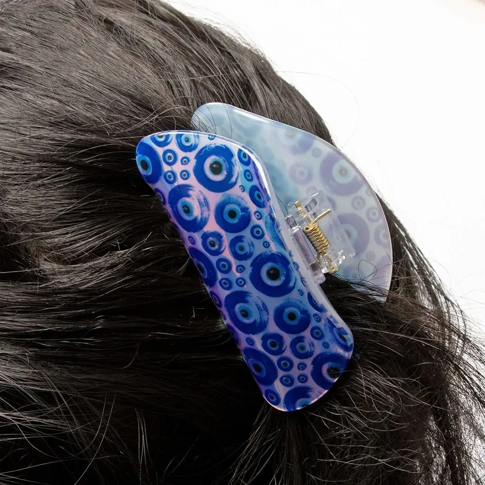 

Kroean Style Blue Demon Eye Hair Claw Cute Hair Clip PVC Blue Devil's Eye Shark Clip Hair Accessories Ponytail Holder Female