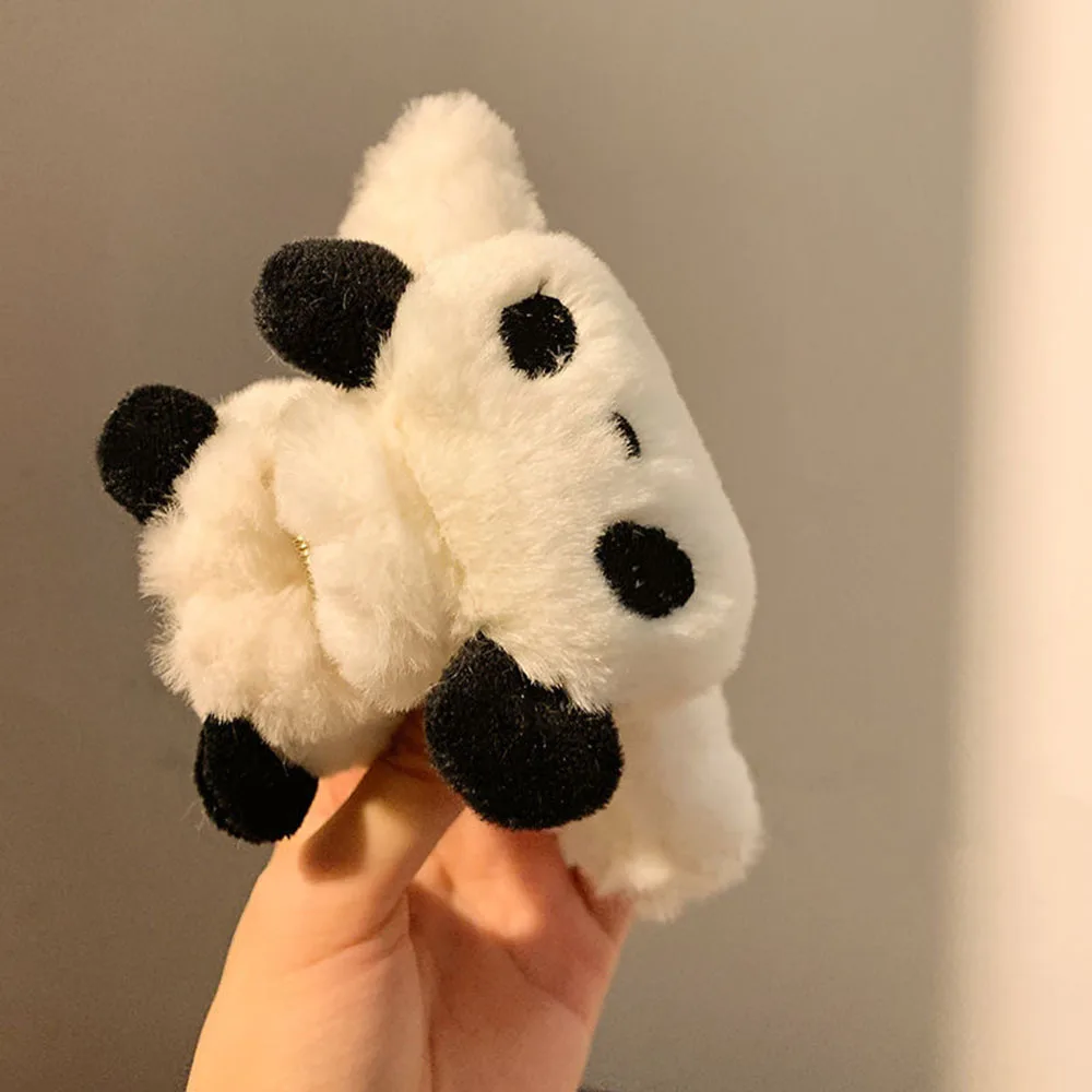 Plush Panda Hair Claw para meninas Grampo de cabelo para animais dos desenhos animados Grampo de caranguejo Grampo fofo Clip de tubarão Winter Headwear Acessórios de cabelo