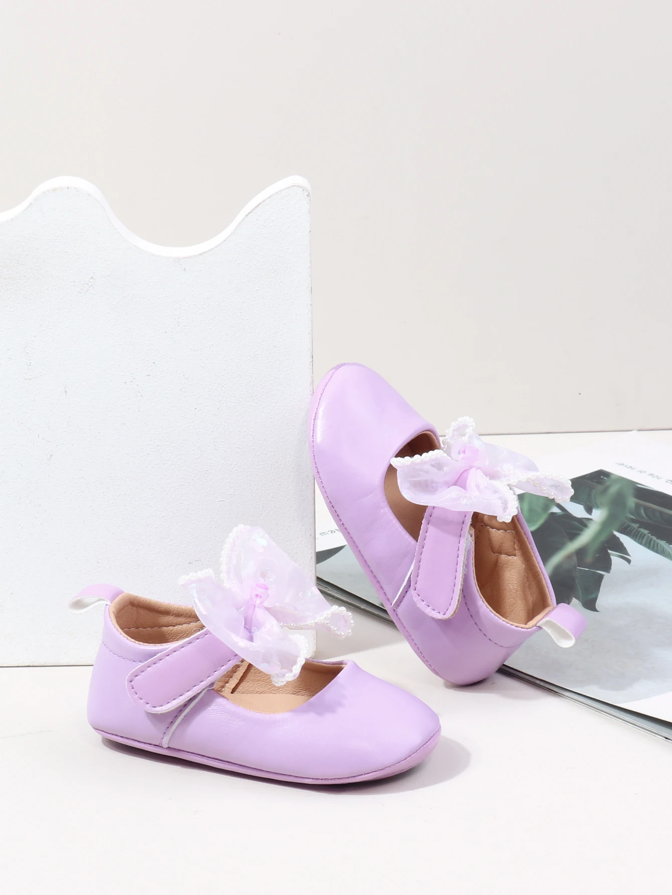 Neue matte Lederschuhe im Frühlings- und Herbststil, einzelne Schuhe mit Fliegen, Schuhe im Prinzessinnen-Stil für Babys, Lern- und Wanderschuh – Detail 6