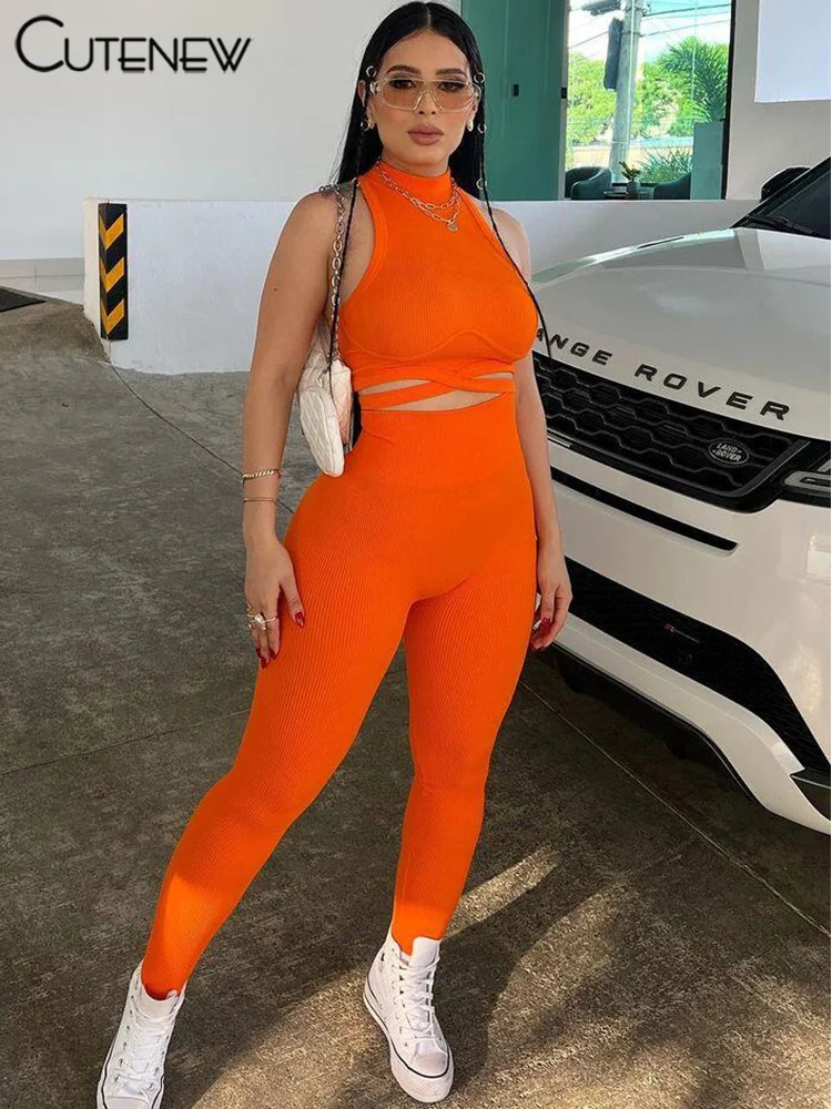 

Комплект из двух предметов Cutenew Женский, повседневный укороченный топ с открытыми плечами, жилет и эластичные облегающие брюки, уличная одежда