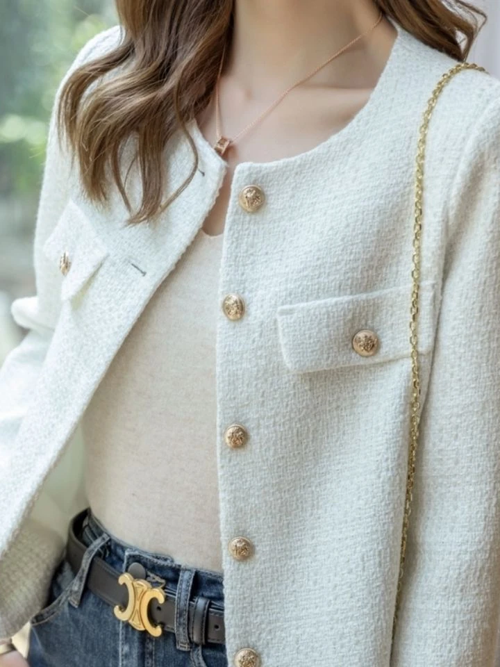 

French Wool Tweed Coat Fashion High-end Gold Button Short Slim Temperament Spring and Autumn Korean Coats Women Jacket 2023