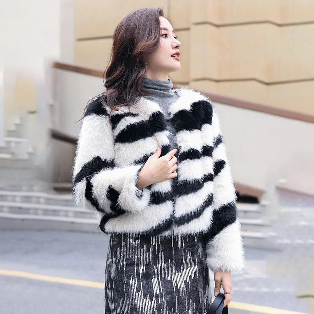 Zebra Fur Coat Explosion In Autumn And Winter Of 2024 Imitation Fox Mao Mao Fur Coat High-level Temperament Women's FashionMoist