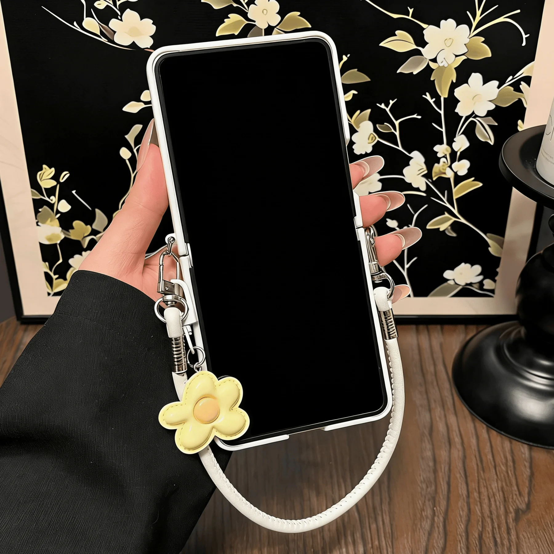 Korean Cute Fresh Green Leaves & White Flower Leather Rope Phone Case - Stylish Cover