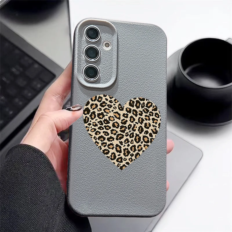 Leopard Print Heart Silicone Phone Case Cover