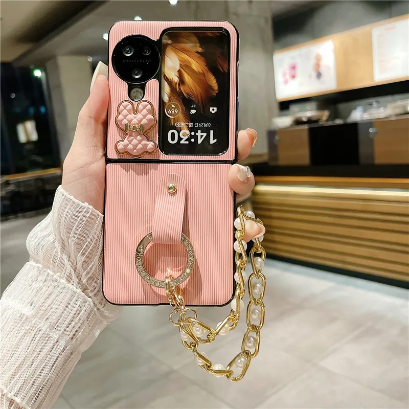 Vertical Stripe Cartoon Bear Phone Case For OPPO Find N3 Flip Bracelet Protective Cover Shell