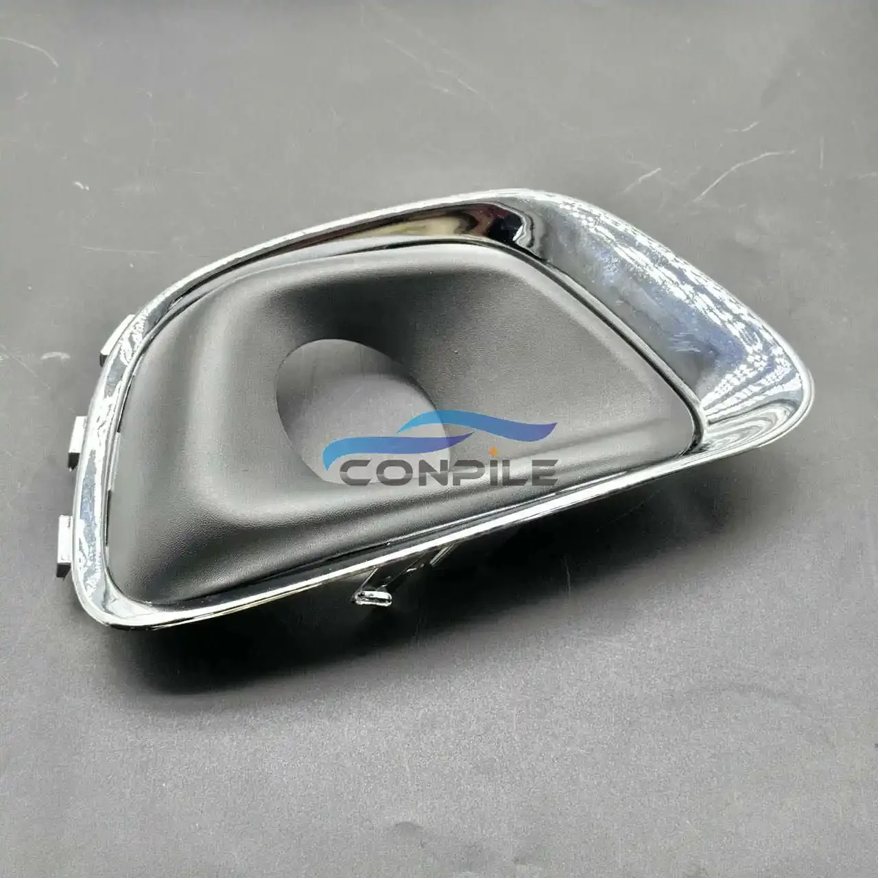 

1pc 68213204AA 68213205AA fog light frame for Jeep Compass 2014-17