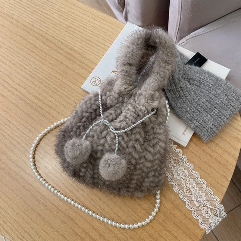 High Quality Natural Luxury Mink Women's Round Bucket Bag Large Capacity Crossbody Bag Stylish Women's Charm Leather Handbag