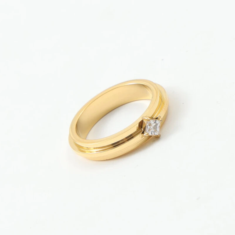 High End PVD Fashion Shinny Square Zirconia Stainless Steel Ring for Women Girl Daily Wear Jewelry 3