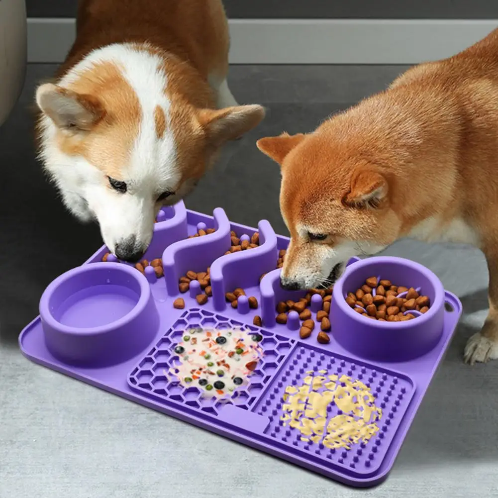 

Multifunction Pet Licking Mat Hanging Hole Even Edge Pet Licking Pad Non-Slip Smooth Surface Slow Food Bowl Dog Accessory