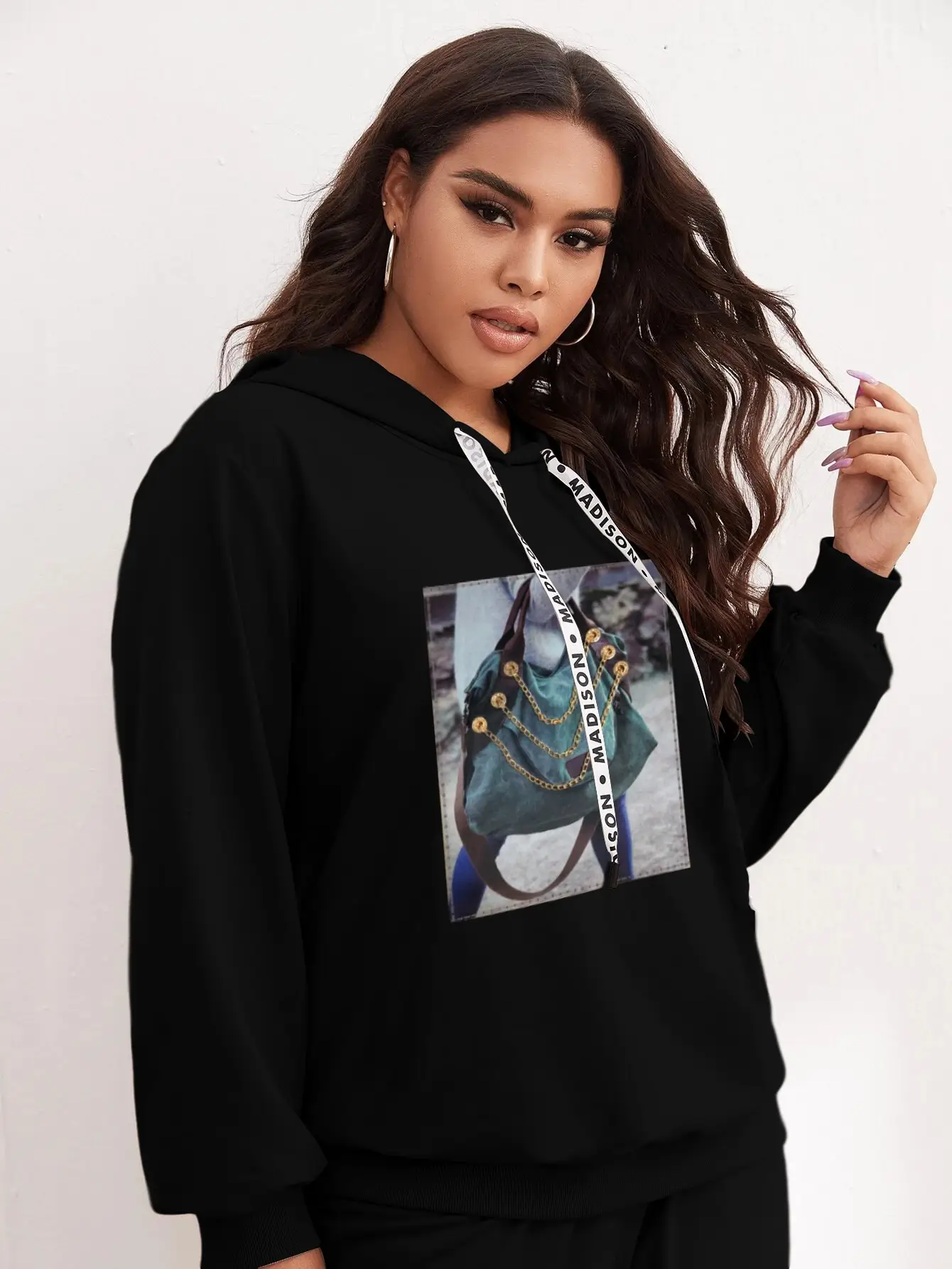 

Finjani Letter Drawstring Graphic Raglan Sleeve Hoodie & Sweatpants Plus Size Women Clothing