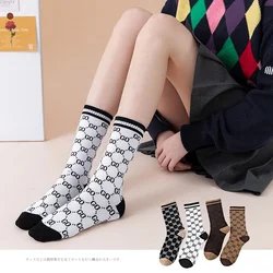 Autumn and Winter New British Style Retro Socks Women's INS Trendy Mid tube Socks High Tube GO Jacquard Letter Versatile Socks