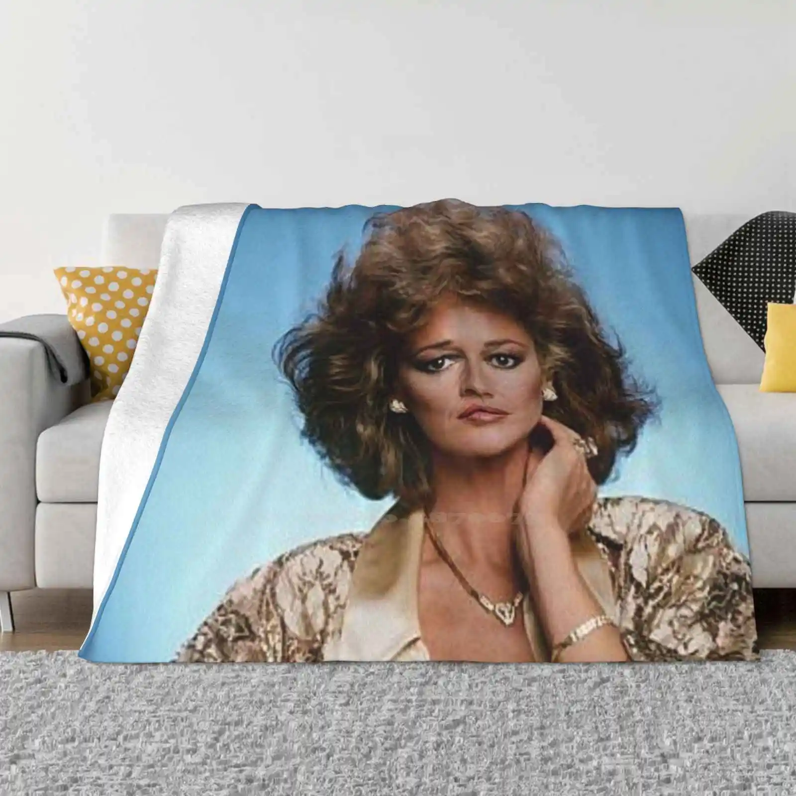 

Stephanie Beachman Latest Super Soft Warm Light Thin Blanket Charlton Heston Barbara Stanwyck Ricardo Montalban Maxwell