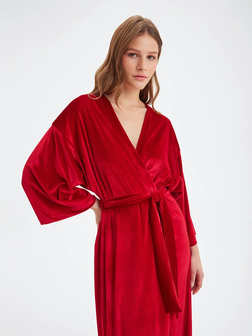Marthaqiqi 2024 Winter Women'S Robe Long Sleeve Sleepwear Lace Up Pajamas Sexy V-Neck Bathrobe New Year Red Ladies Nightgowns