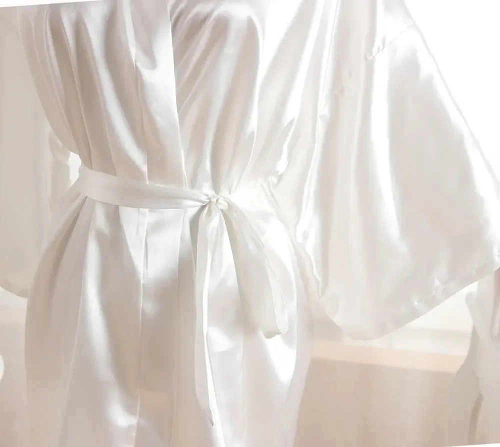 Fashion Ladies Summer Mini Kimono Short Robe Bath Gown White Chinese Women Rayon Yukata Nightgown Pijama Mujer