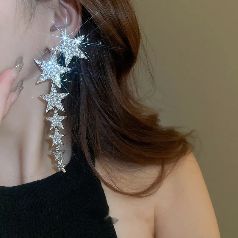 Orecchini a forma di stella super scintillanti con nappa in stile dolce e fresco in argento, leggeri, di lusso, alla moda e di alta qualità_voghion.com