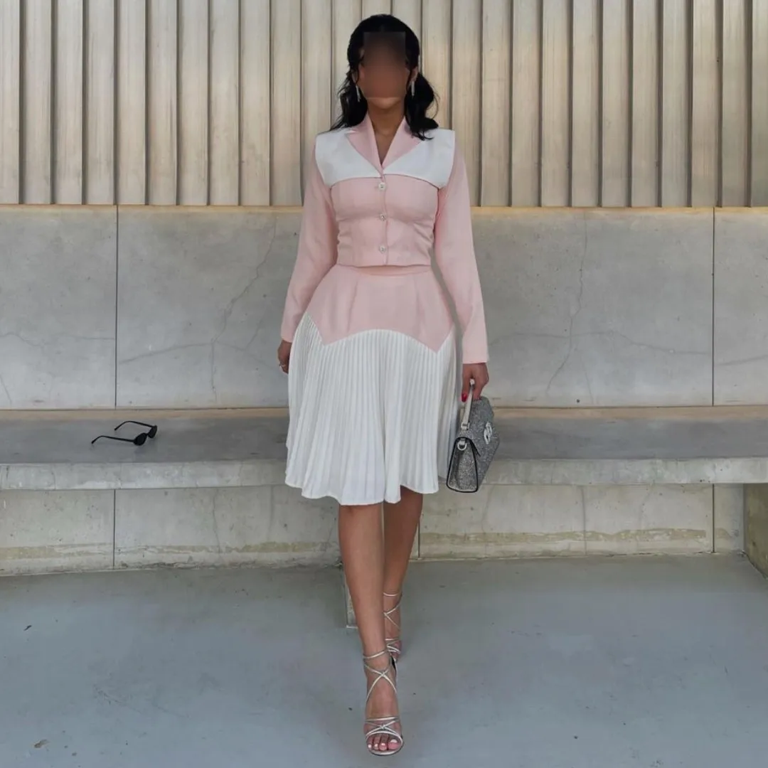 

Two Pieces Long Sleeves Prom Dresses V Neck Buttons Homecoming Party Graduation Gowns Pleats A Line Short Cocktail Club Dress