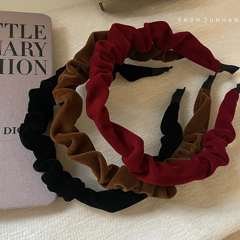Milk Tea Brown French Style Vintage Velvet Pieghettato Slim Hair Hoop Internet Hot New Face Wash Hair Band Women Hairbands