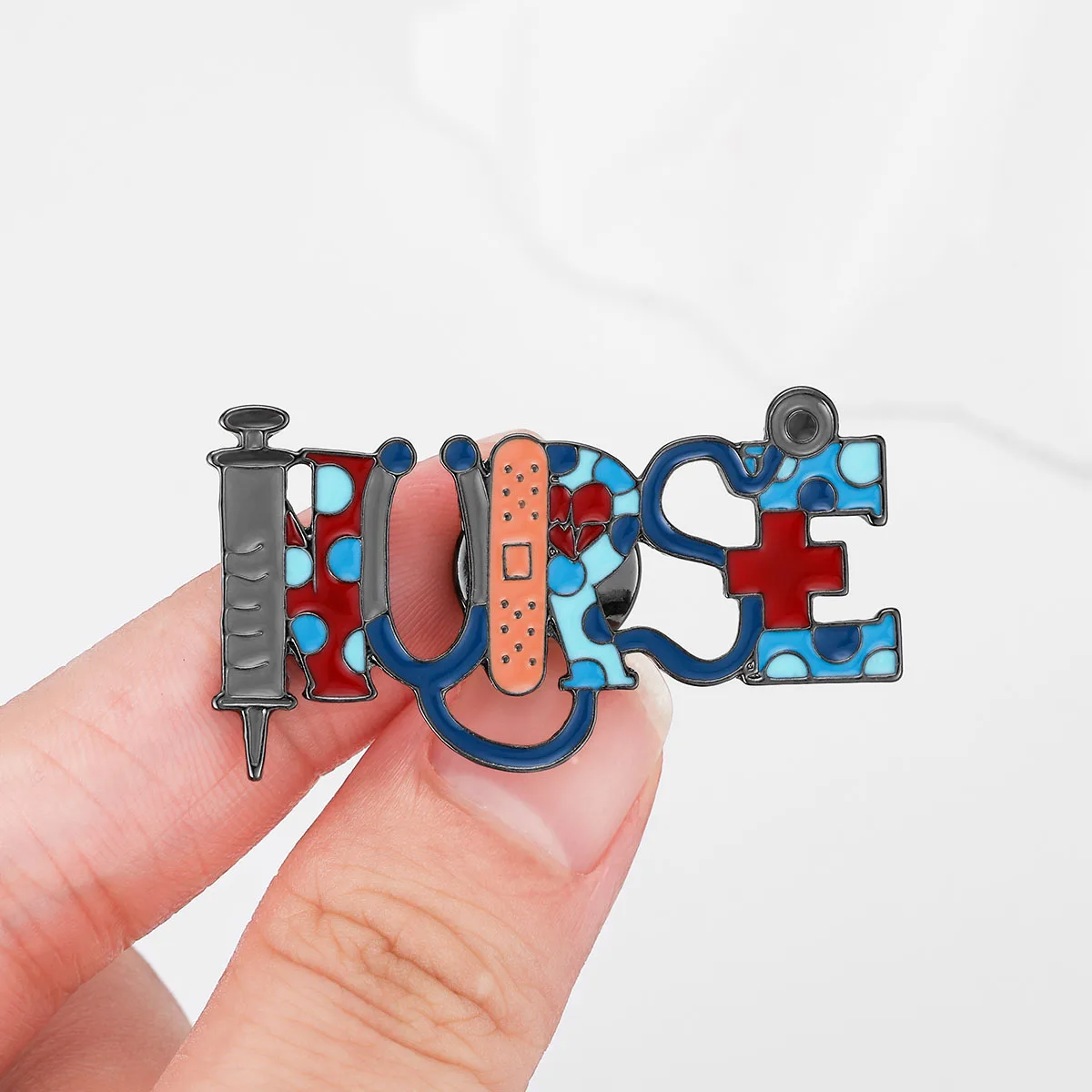 enamel pins fashion brooches Harong Cute Medical for Nurse Doctor Medico Lapel Lanyard Bag Badge