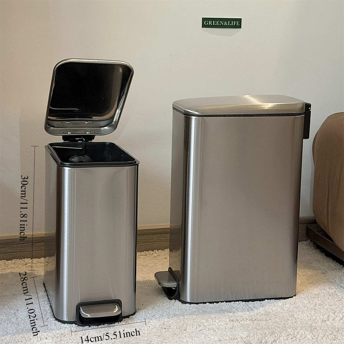 좁은 틈새 스테인리스 스틸 스텝 휴지통 슬림 페달 쓰레기통 (욕실, 주방, 침실 공간 절약형 가정용 쓰레기통)