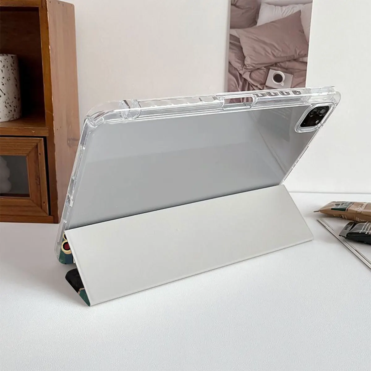 Universal Protective Tablet Case - Sleek and Durable Design