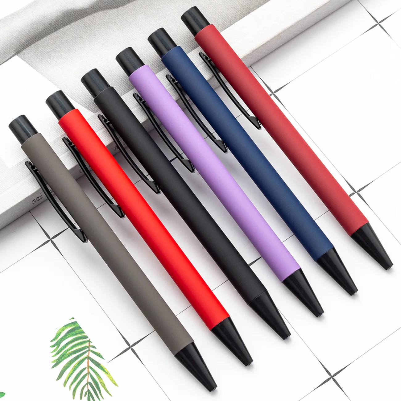 

8Pcs Ballpoint Pen New Arrival Commercial metal ballpoint pen gift pen core solventborne automatic ball pen