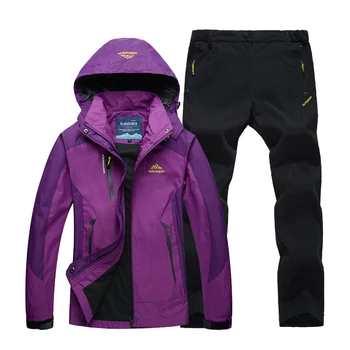 Women's Hiking Suit Set 1